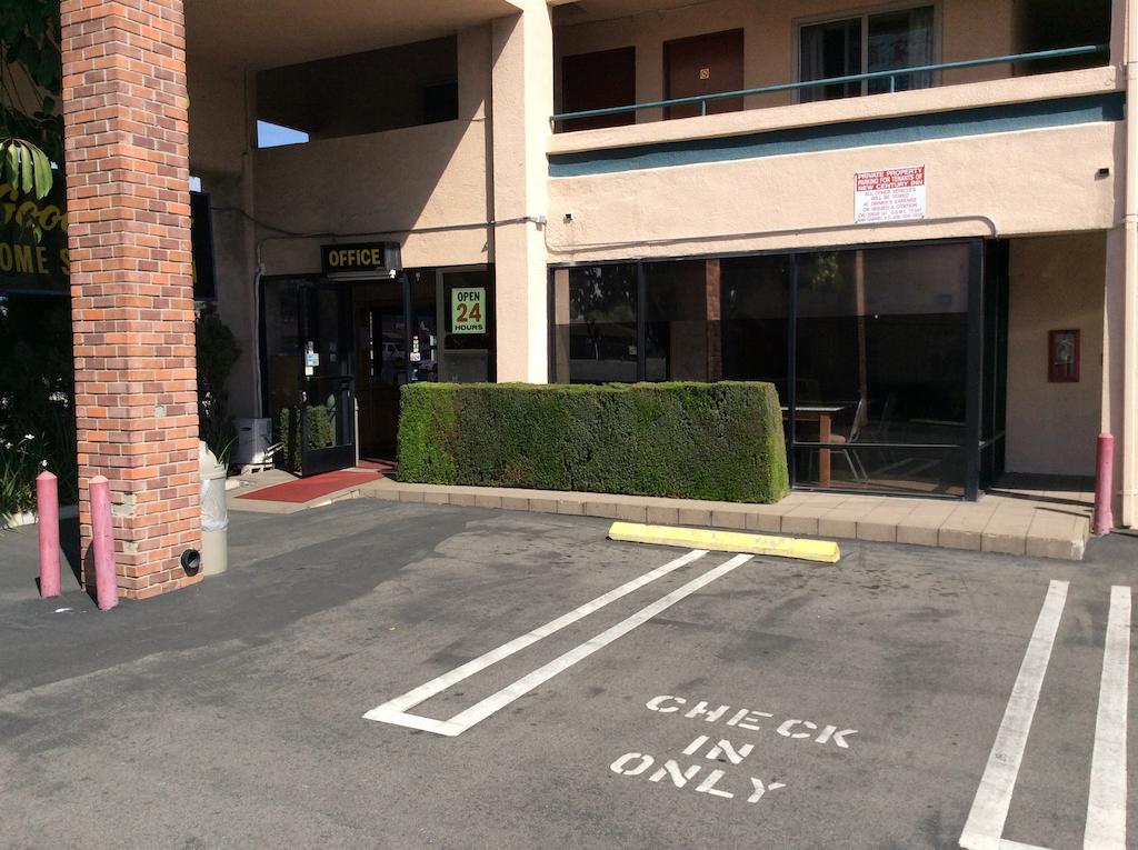贵宾酒店 圣加布里埃尔 外观 照片